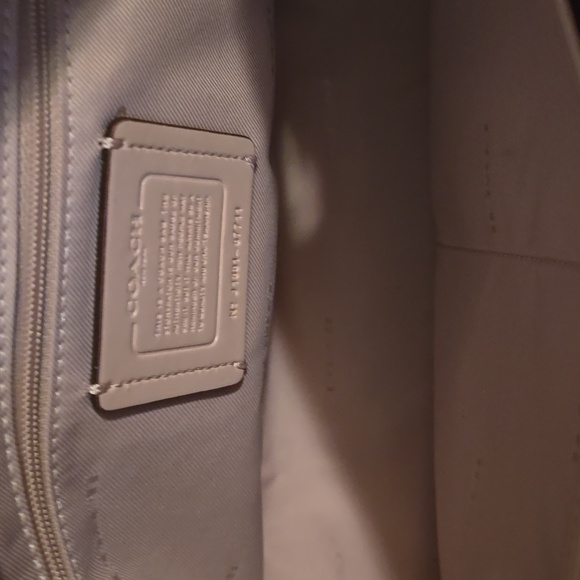 Coach‎ Drew Satchel Pink - Picture 3 of 10